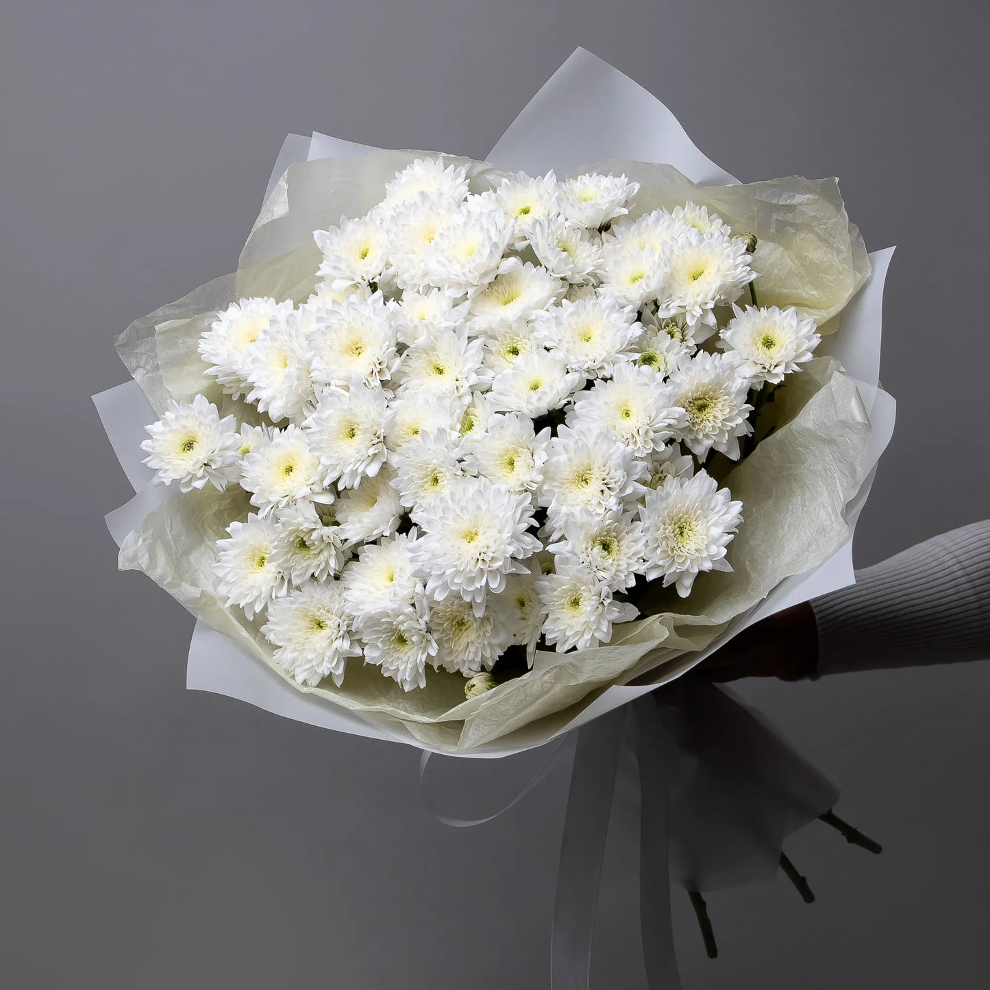 Bouquet of 8 white spray chrysanthemums with greenery
