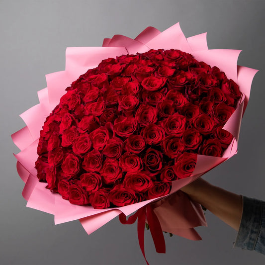 Bouquet of 101 red long-stemmed roses