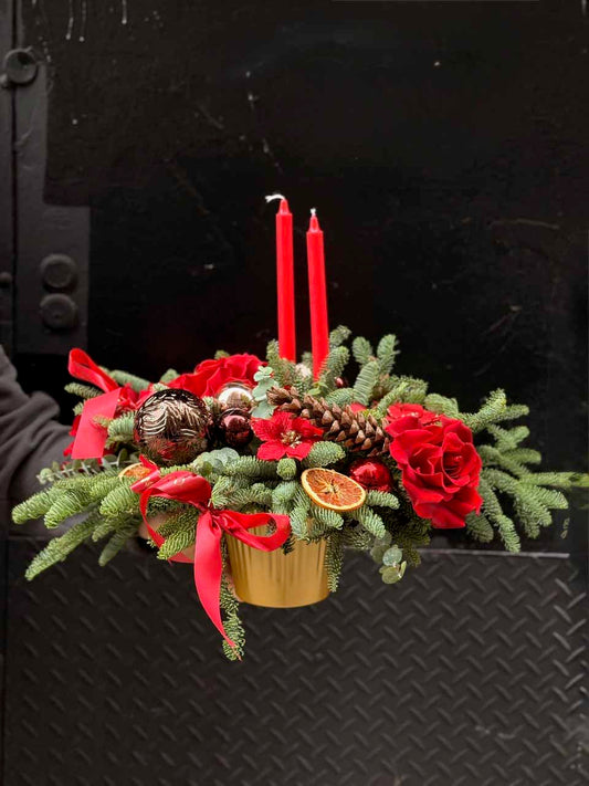 Red Candle Christmas Centerpiece
