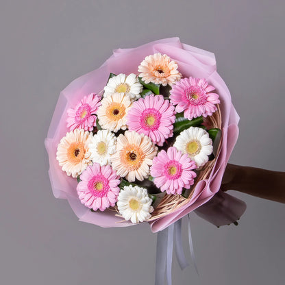 Bouquet of 14 mixed gerbera mini with aspidistra and pistachio leaves