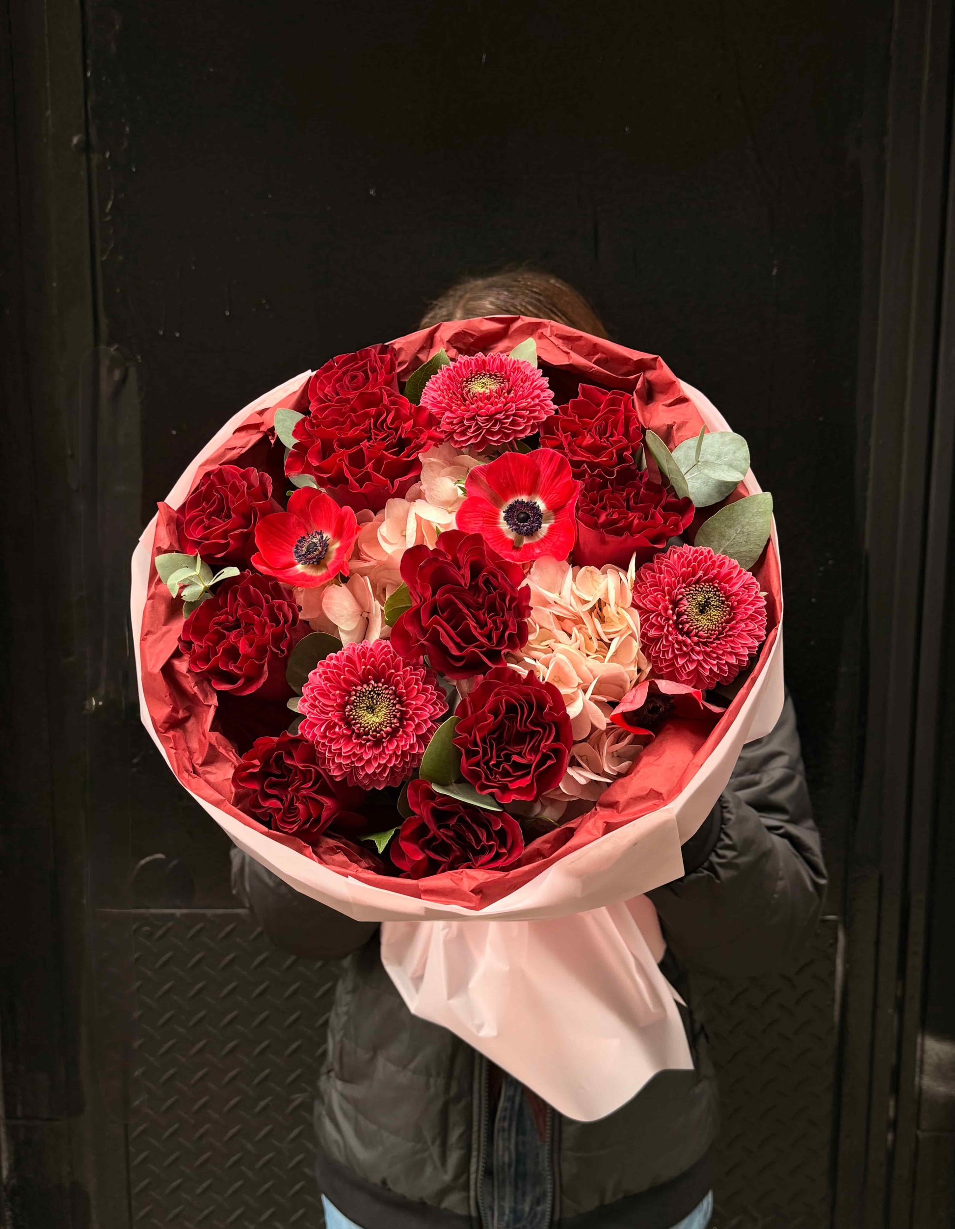 Soft bouquet of roses, hydrangeas, anemones and gerberas