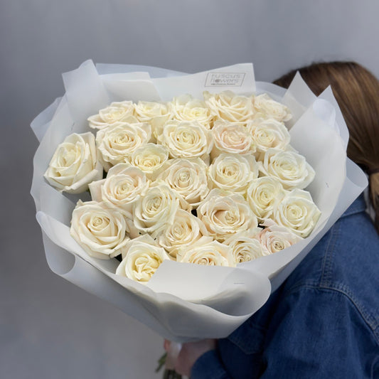 White roses with clean lines and shape